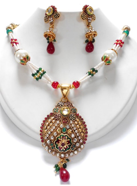Polki Necklace Set